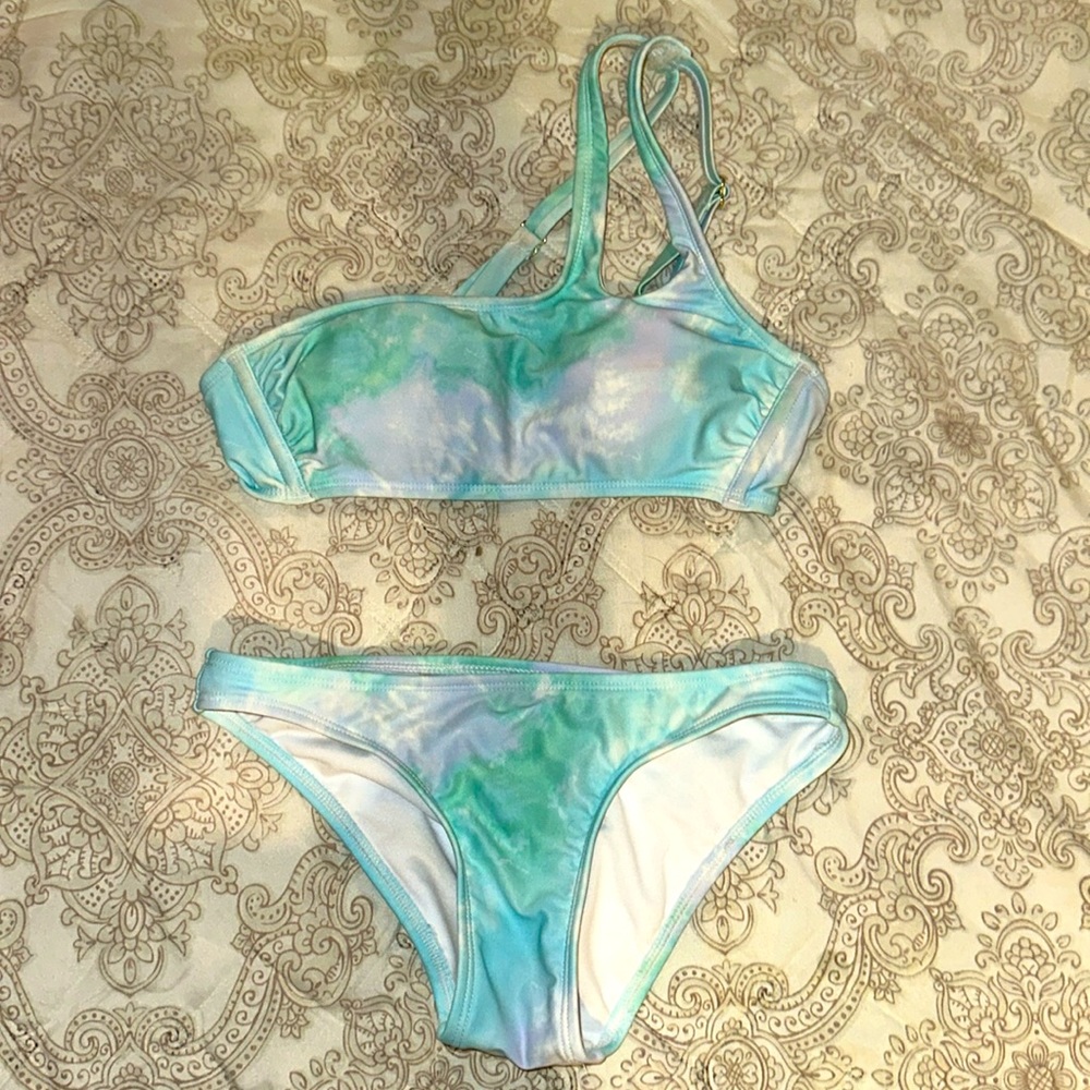 💙 One shoulder tie dye bikini 👙